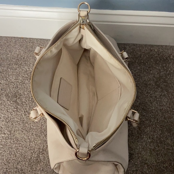 Cream Coach Handheld Bag - Picture 8 of 12